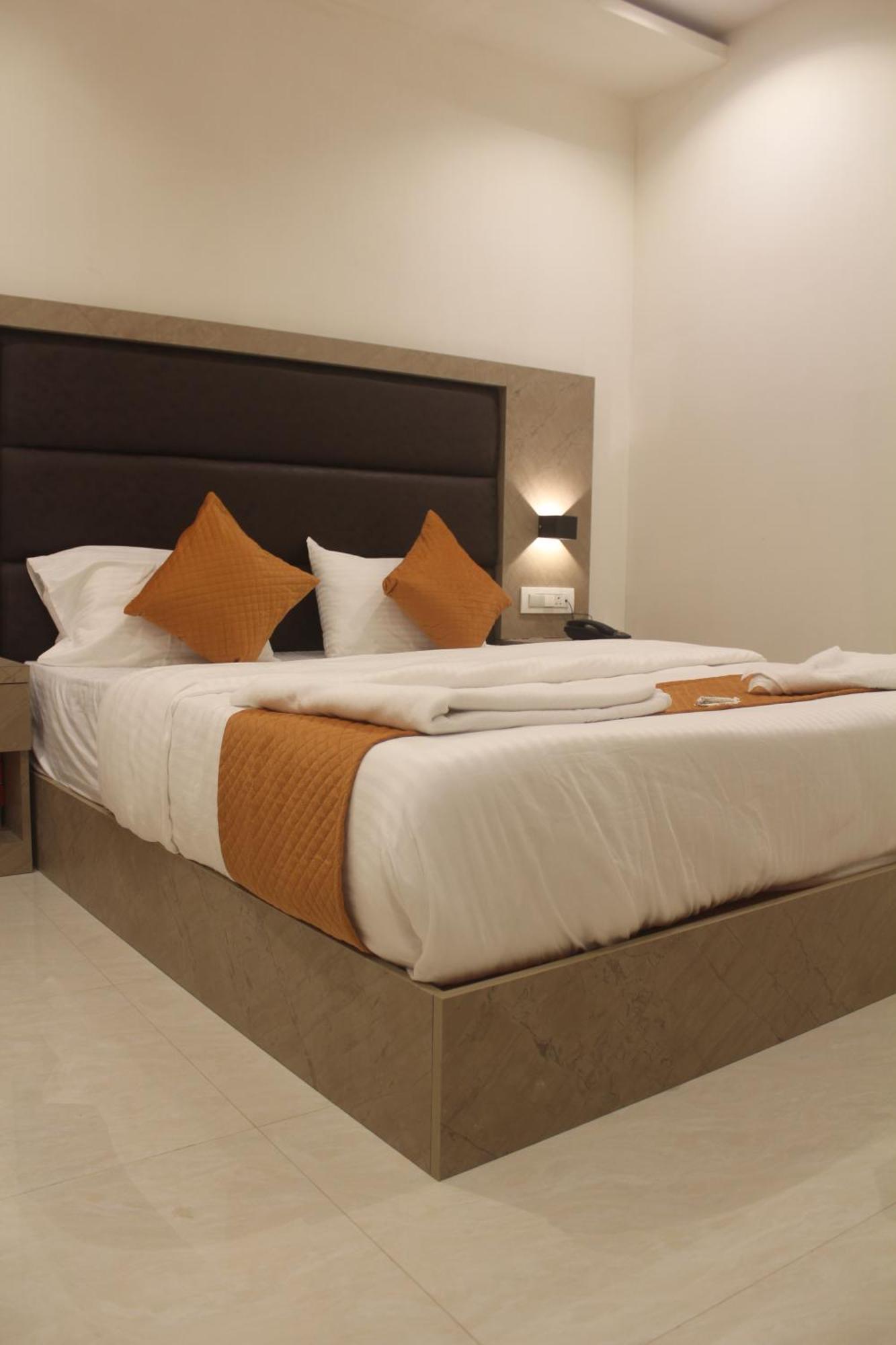 Hotel Metro Inn Bombay Eksteriør billede