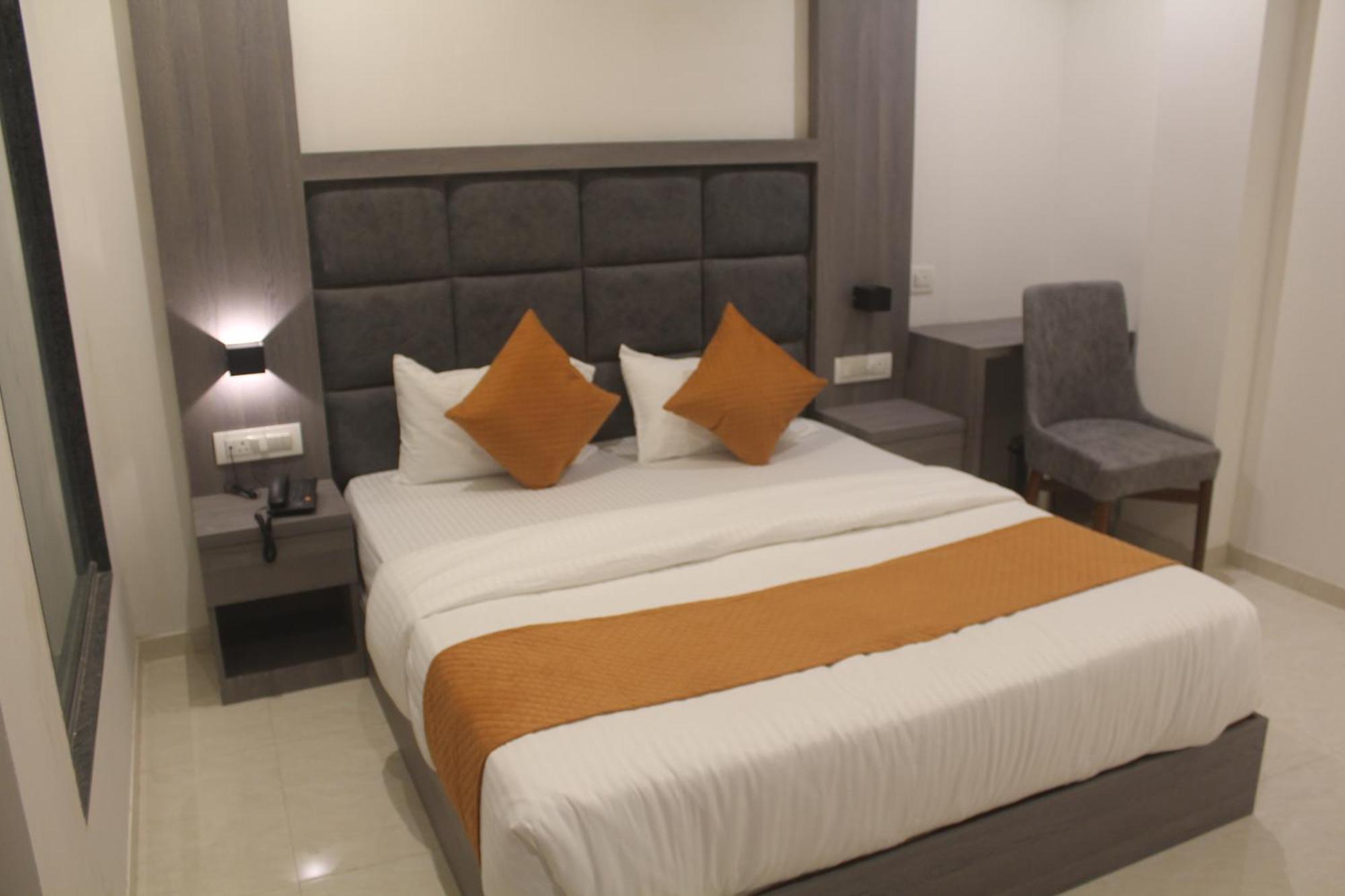 Hotel Metro Inn Bombay Eksteriør billede