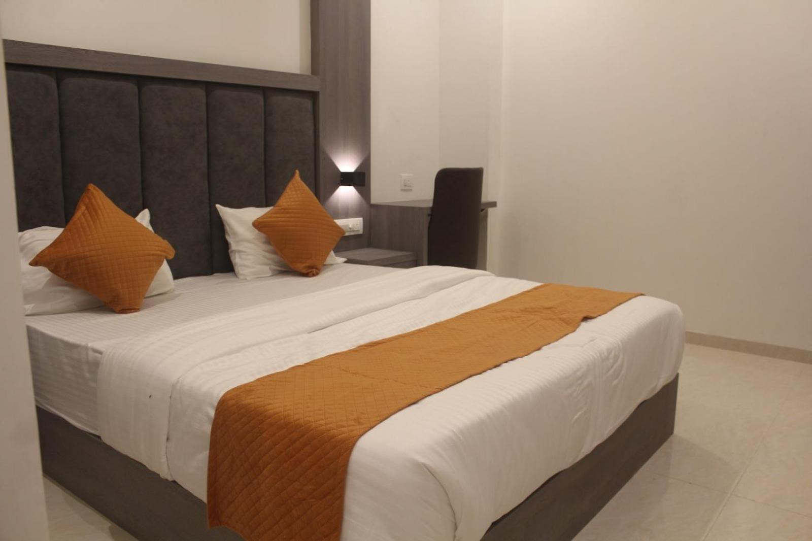 Hotel Metro Inn Bombay Eksteriør billede