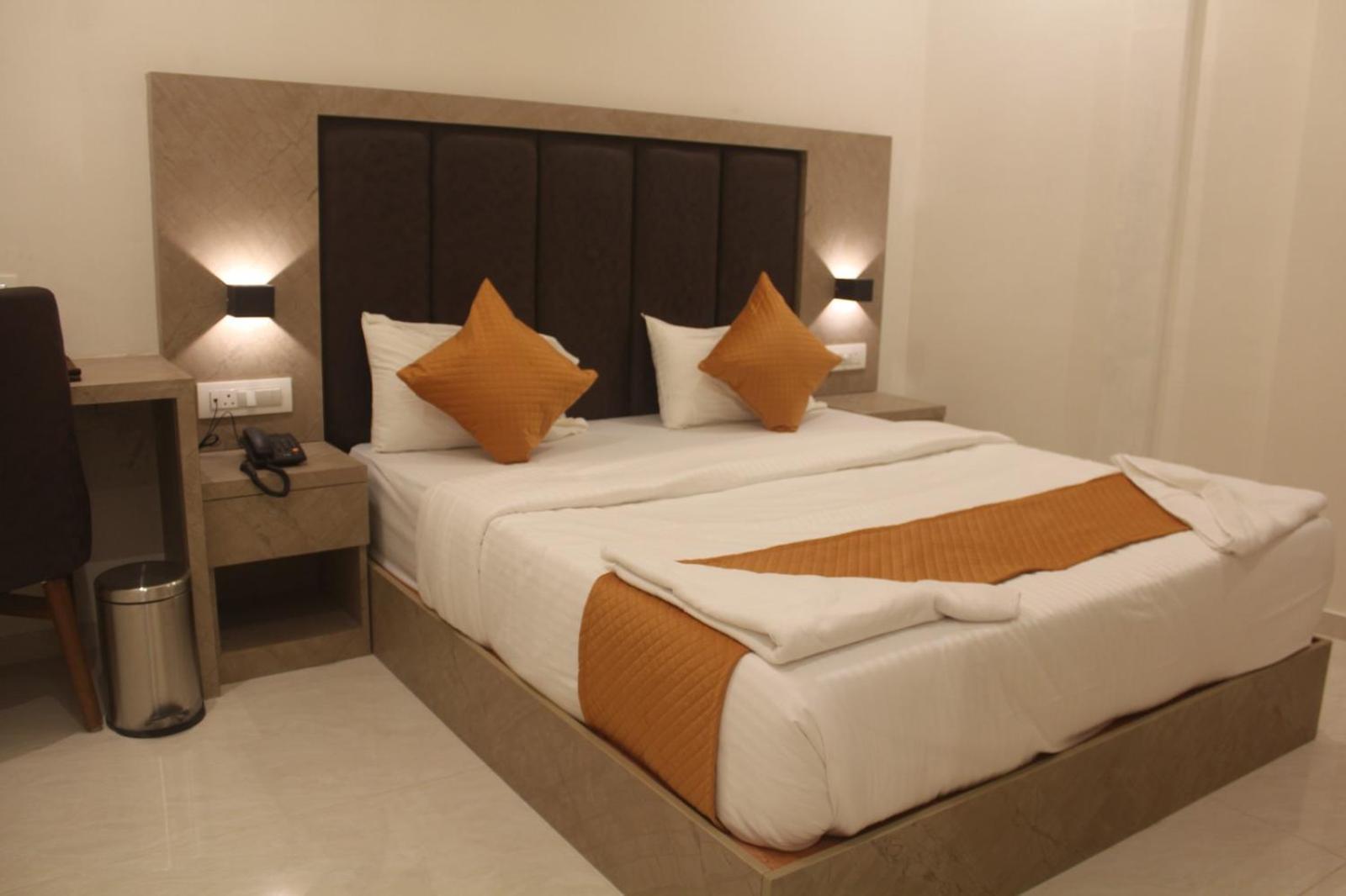 Hotel Metro Inn Bombay Eksteriør billede