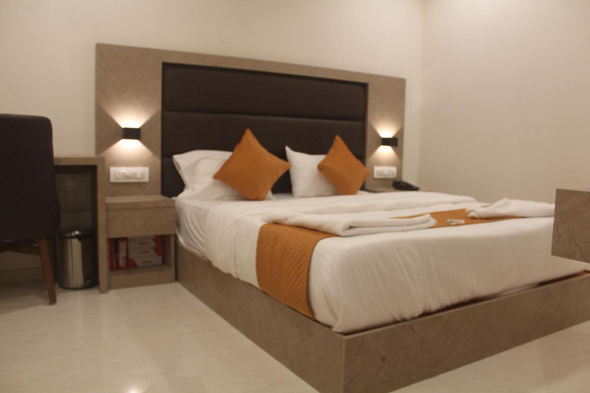 Hotel Metro Inn Bombay Eksteriør billede