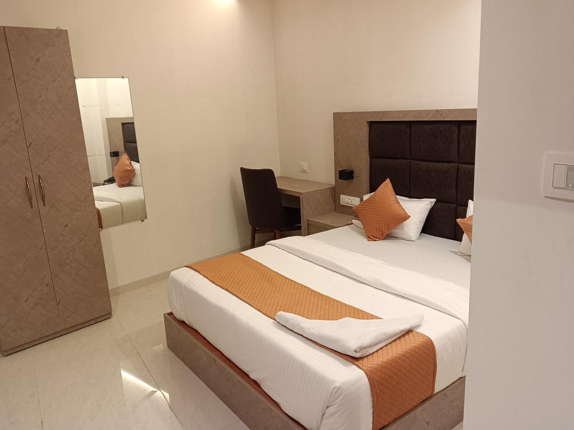 Hotel Metro Inn Bombay Eksteriør billede